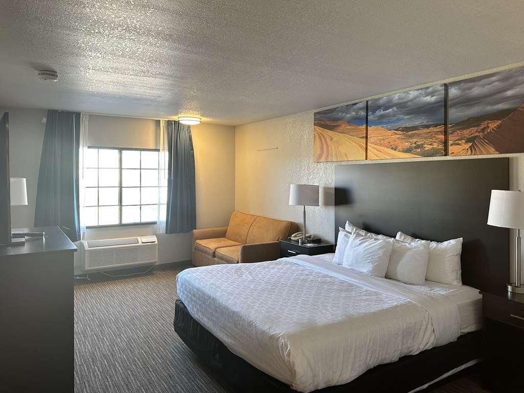 Clarion Pointe Winslow I-40 Hotell Rum bild